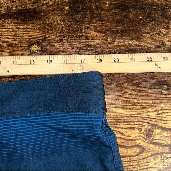 Billabong Swimwear Plaxtinum X Spinner x Mens 38 Blue Striped Board Short - Picture 5 of 8